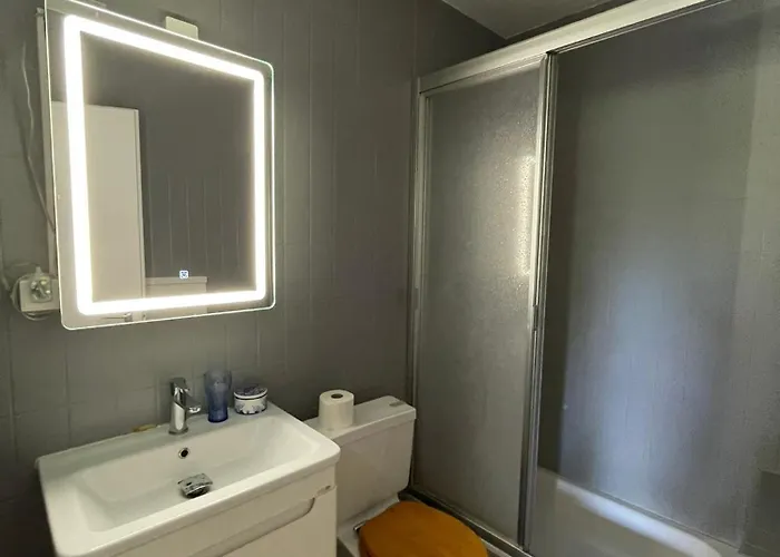 Side/fire Place/garden/freeparking/45m2 *