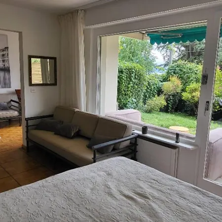 Side/fire Place/garden/freeparking/45m2 Apartament La Tour-de-Peilz