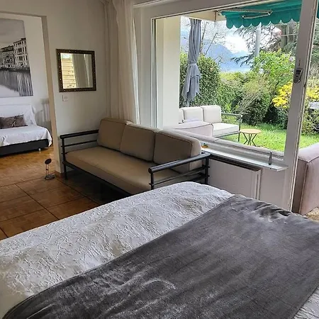 Apartmán Side/fire Place/garden/freeparking/45m2 *